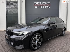 BMW 3-serie Touring - 320e M-Sport Pano/Leder/Widescreen/19 Inch/ACC/Climate/Navi/Car Play/Camera/PDC/Stoelverwa