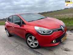 Renault Clio - 0.9 Collection / 2013