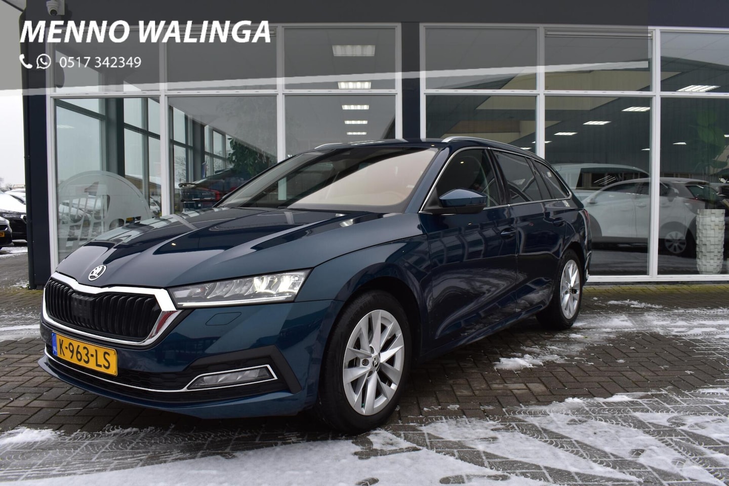 Skoda Octavia Combi - 1.0 e-TSI Business Edition Plus|Automaat|Stoelverwarming|Apple carplay|Navi|PDC - AutoWereld.nl