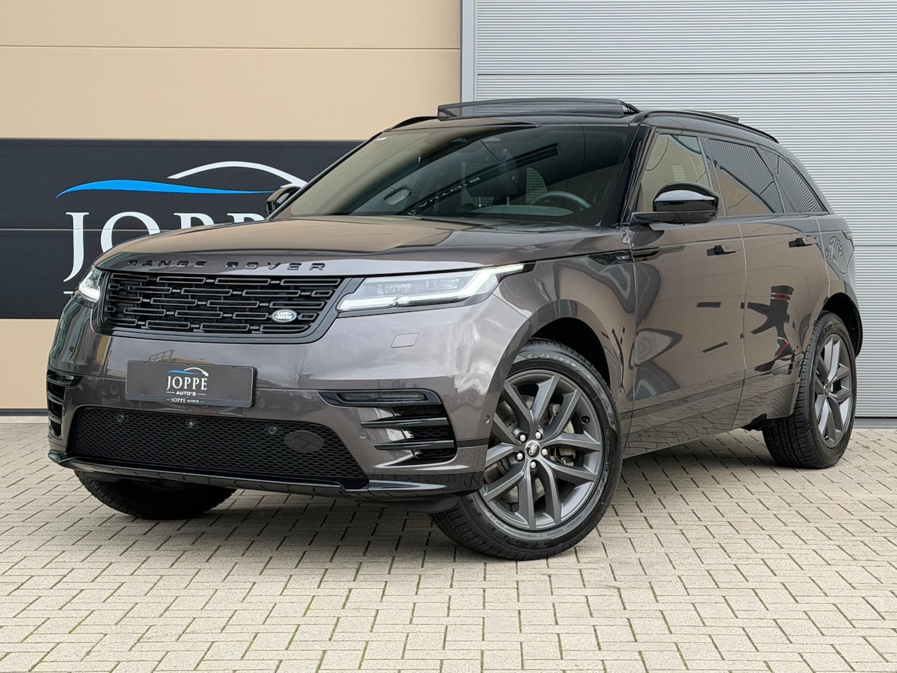 Land Rover Range Rover Velar - 2.0 P400e AWD Dynamic SE PHEV|Pano/schuif|360cam|Blackpack| - AutoWereld.nl