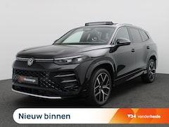 Volkswagen Tayron - 1.5 eHybrid R-Line Edition 272PK DSG Pano-Schuifdak, Trekhaak, 20" LM Velgen, Navi via App