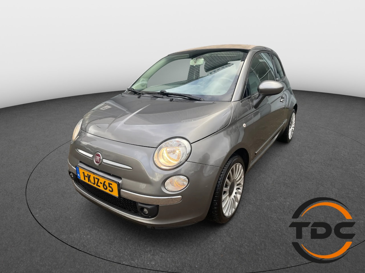 Fiat 500 C - 0.9 TwinAir Lounge AUTOMAAT CABRIO AIRCO PDC - AutoWereld.nl