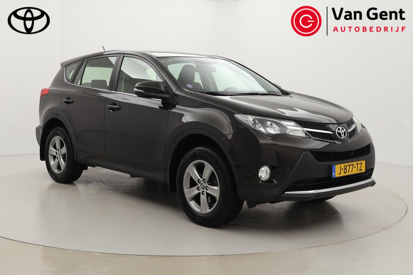 Toyota RAV4 - 2.0 Style Top 5 editie 4WD | Trekhaak | 1.500 KG | Dodehoek detectie | Keyless | Camera | - AutoWereld.nl