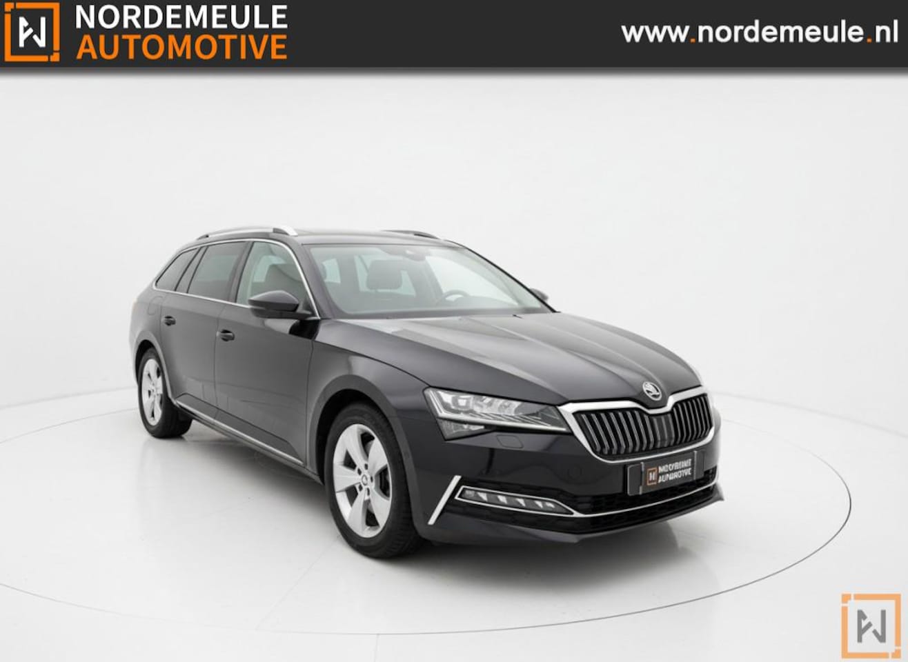 Skoda Superb - 1.5 TSI Sportline Laurin en Klement, Xenon, 360 Camera - AutoWereld.nl