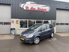 Opel Zafira - 2.2 EXECUTIVE Trekhaak - Navi - Cruise - Parkeersensoren