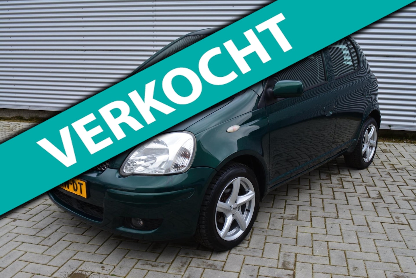 Toyota Yaris - 1.0 VVT-i Terra| AUTOMAAT | 5 DRS | L.M. Velgen | Electr. Pakket. - AutoWereld.nl