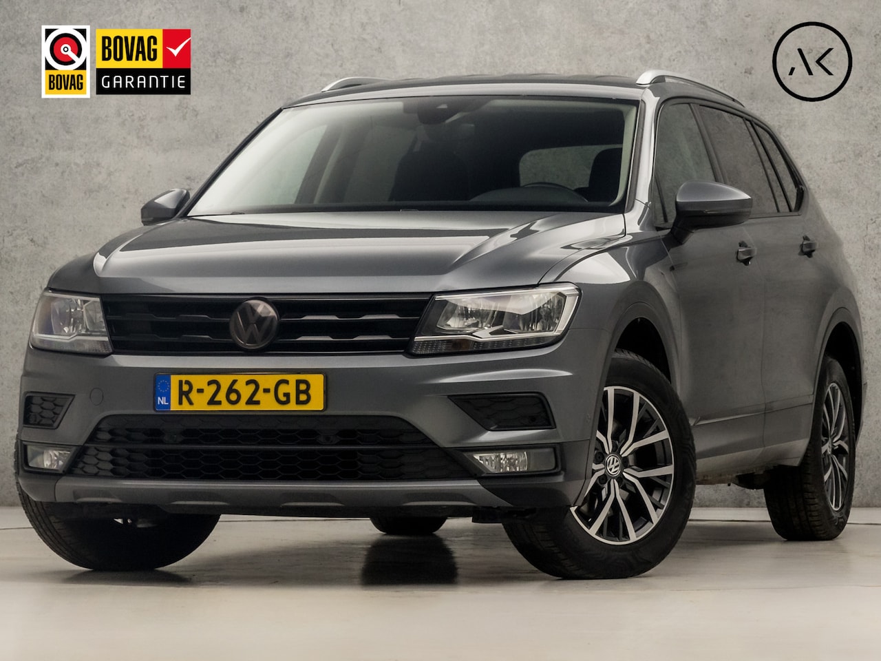 Volkswagen Tiguan Allspace - 1.5 TSI Highline 7 Persoons 150Pk Automaat (GROOT NAVI, CLIMATE, STUUR/STOELVERWARMING, KE - AutoWereld.nl