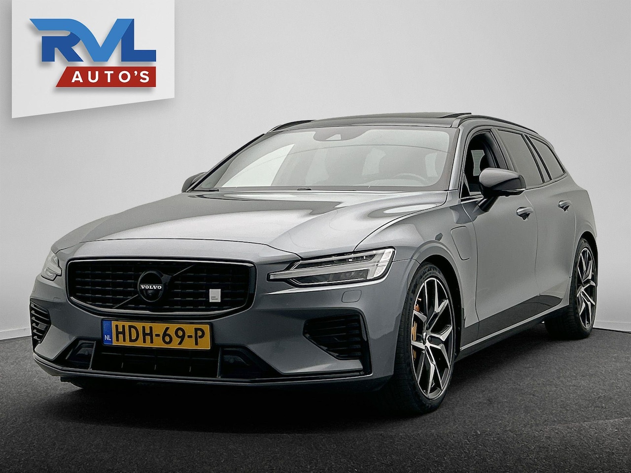 Volvo V60 - 2.0 T8 AWD Polestar Engineered | Pano/Dak | Harman/Kardon | Stuur/Stoelverwarming - AutoWereld.nl
