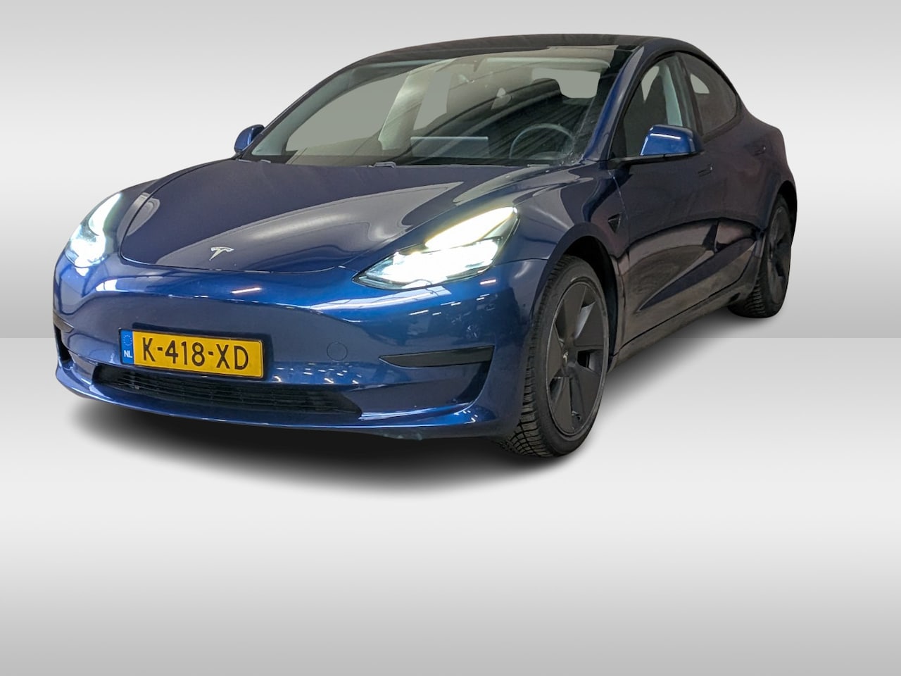 Tesla Model 3 - Standard RWD Plus 60 kWh / FACELIFT / Trekhaak / Autopilot / Panoramadak / Camera / Leder - AutoWereld.nl