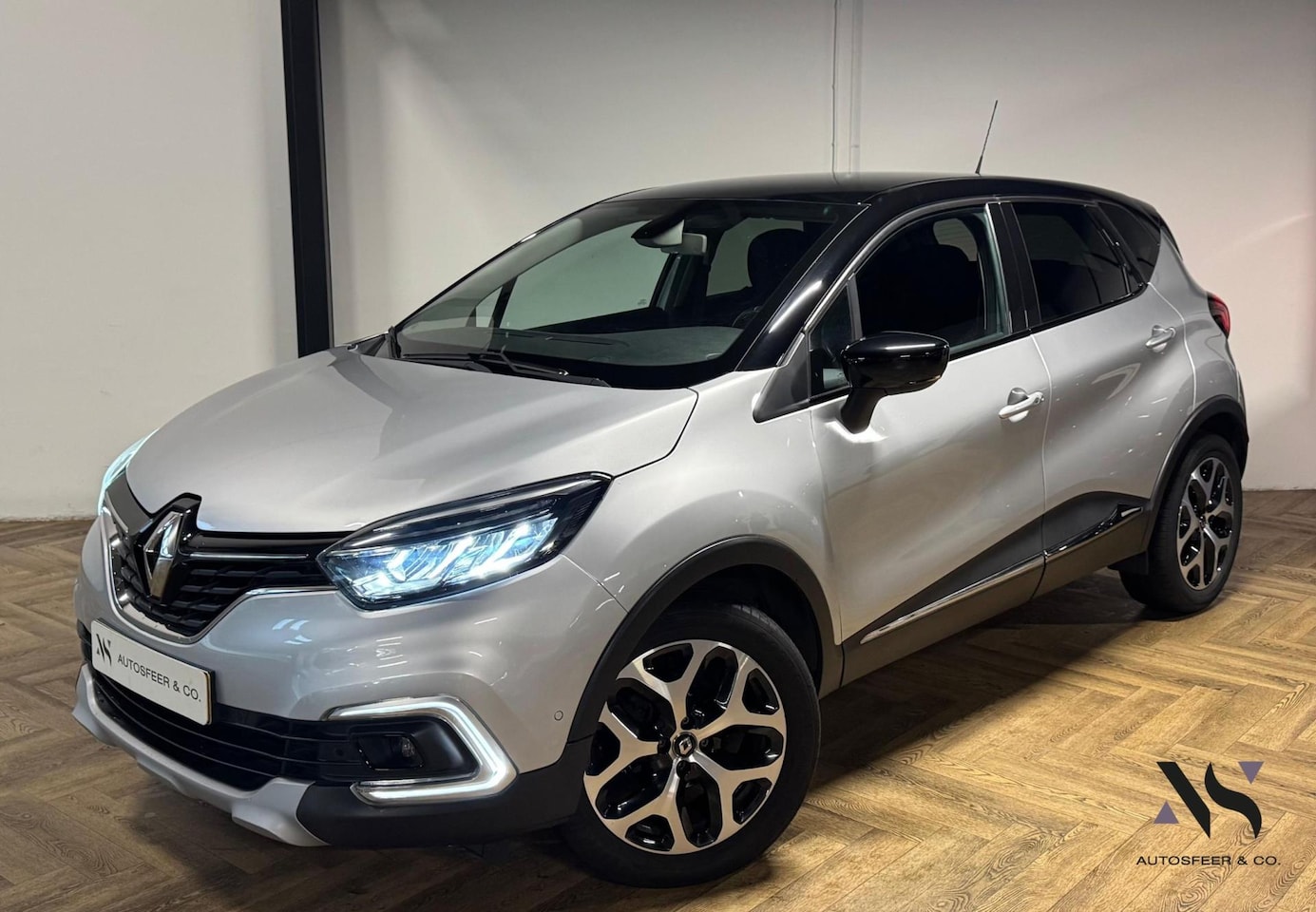 Renault Captur - 0.9 TCe Intens CAM KEYLESS PDC NAVI - AutoWereld.nl