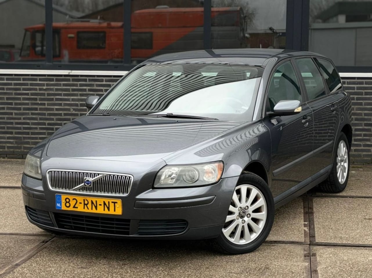 Volvo V50 - 1.8 Elite |Airco |Nieuwe APK |CruiseC - AutoWereld.nl