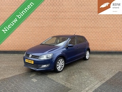 Volkswagen Polo - 1.2 TSI Highline AUTOMAAT | 130DKM | APPLE |