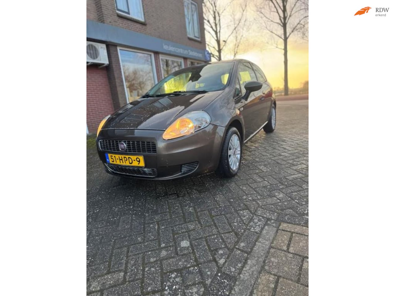 Fiat Grande Punto - 1.4 Edizione Lusso 1.4 Edizione Lusso - AutoWereld.nl