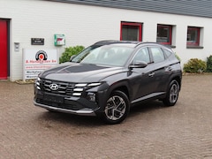 Hyundai Tucson - 1.6 T-GDi PHEV 252pk 2WD Aut Comfort/ Nieuwe voorraad auto met 7500 euro voordeel/ Adaptie