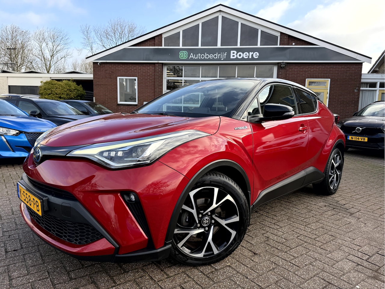 Toyota C-HR - 2.0 Hybrid Business Plus Led, Navi, Camera, 18''Lmv - AutoWereld.nl