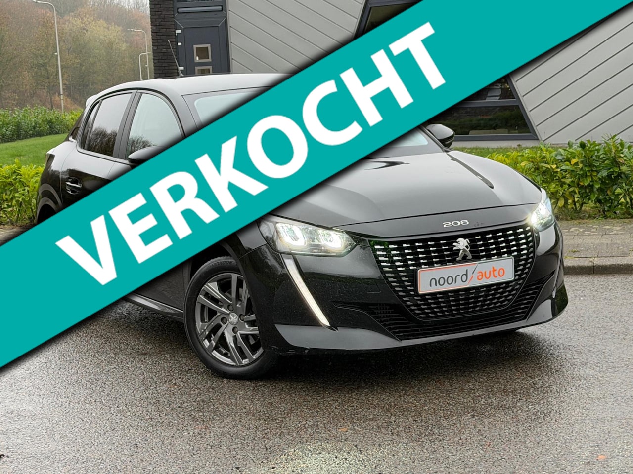 Peugeot 208 - 1.2 GT Automaat | Clima | Navi | DAB | - AutoWereld.nl