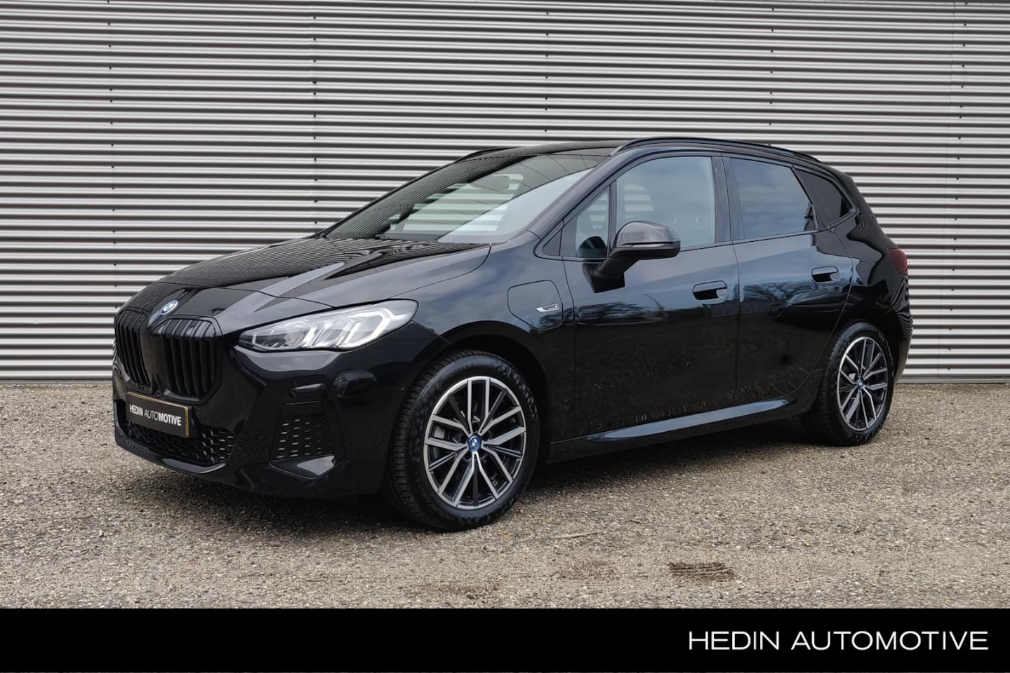 BMW 2-serie Active Tourer - 225e xDrive / Nederlandse Auto / Trekhaak Electrisch / Adaptieve Cruise Control / 4WD / Na - AutoWereld.nl