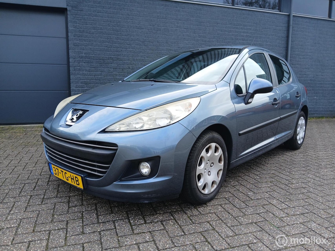 Peugeot 207 - 1.4-16V 5-Deurs/152.395 Km Nap/Airco - AutoWereld.nl