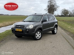 Hyundai Tucson - 2.0i Dynamic Cross Airco Cruise Goed onderhouden
