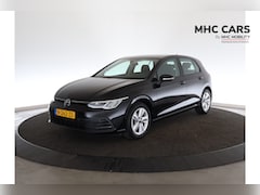 Volkswagen Golf - 1.0 eTSI Life | Navi | Clima | PDC |
