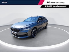 Skoda Superb Combi - Sportline Business 1.5 TSI PHEV 150 kW / 204 PK Combi | Metallic Lak | 19'' Velgen | Trave