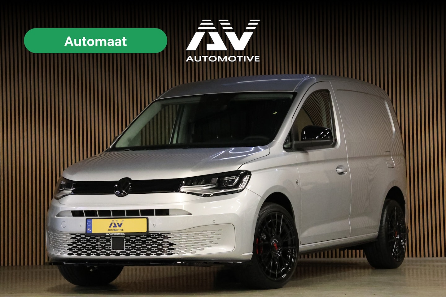 Volkswagen Caddy Cargo - 2.0 TDI DSG R-Line | ACC | Side Assist | Lane Assist | Virtual Cockpit | Camera | CarPlay - AutoWereld.nl