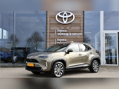 Toyota Yaris Cross - 1.5 Hybrid 115 First Edition Automaat 116pk | Comfort Pack | Voorstoelen / stuurwiel verwa