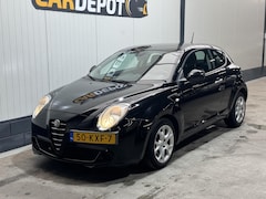 Alfa Romeo MiTo - 1.4 Distinctive Airco Achteruitrijcamera Zeer Netjes
