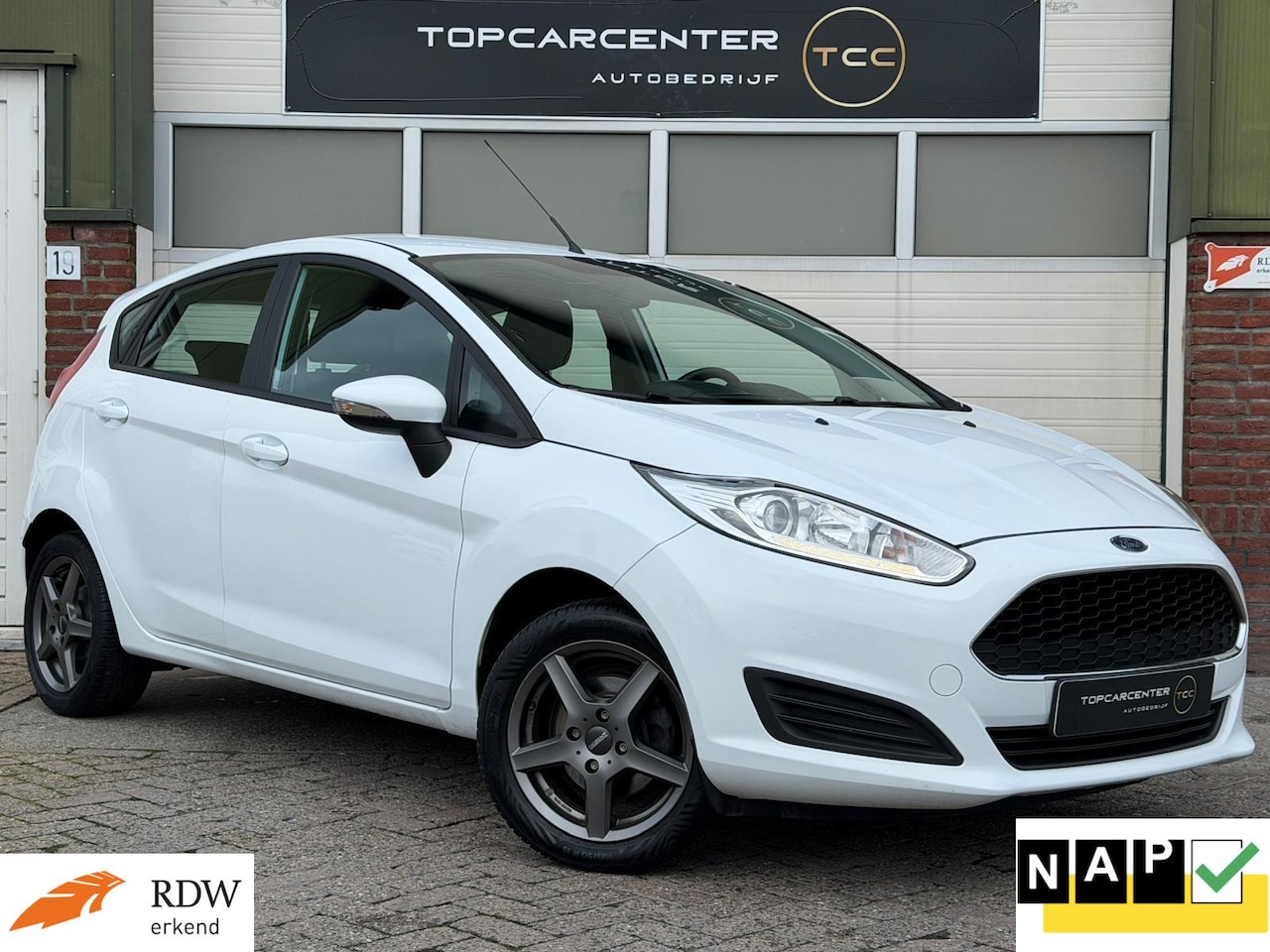 Ford Fiesta - 1.0 Style/AIRCO/NAVI/LM.VELG/APK/NAP - AutoWereld.nl