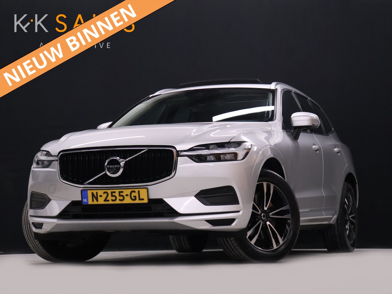 Volvo XC60 - 2.0 B5 Momentum Exclusive [TREKHAAK, SCHUIFKANTELDAK, MEMORY SEATS, ADAPTIVE CRUISE CONTRO - AutoWereld.nl