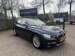 BMW 3-serie Touring - 320i Executive Sport Xenon Leder Nav Clima Ex Bpm