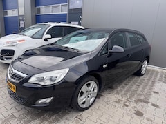 Opel Astra Sports Tourer - 1.7 CDTi Cosmo inruil topper