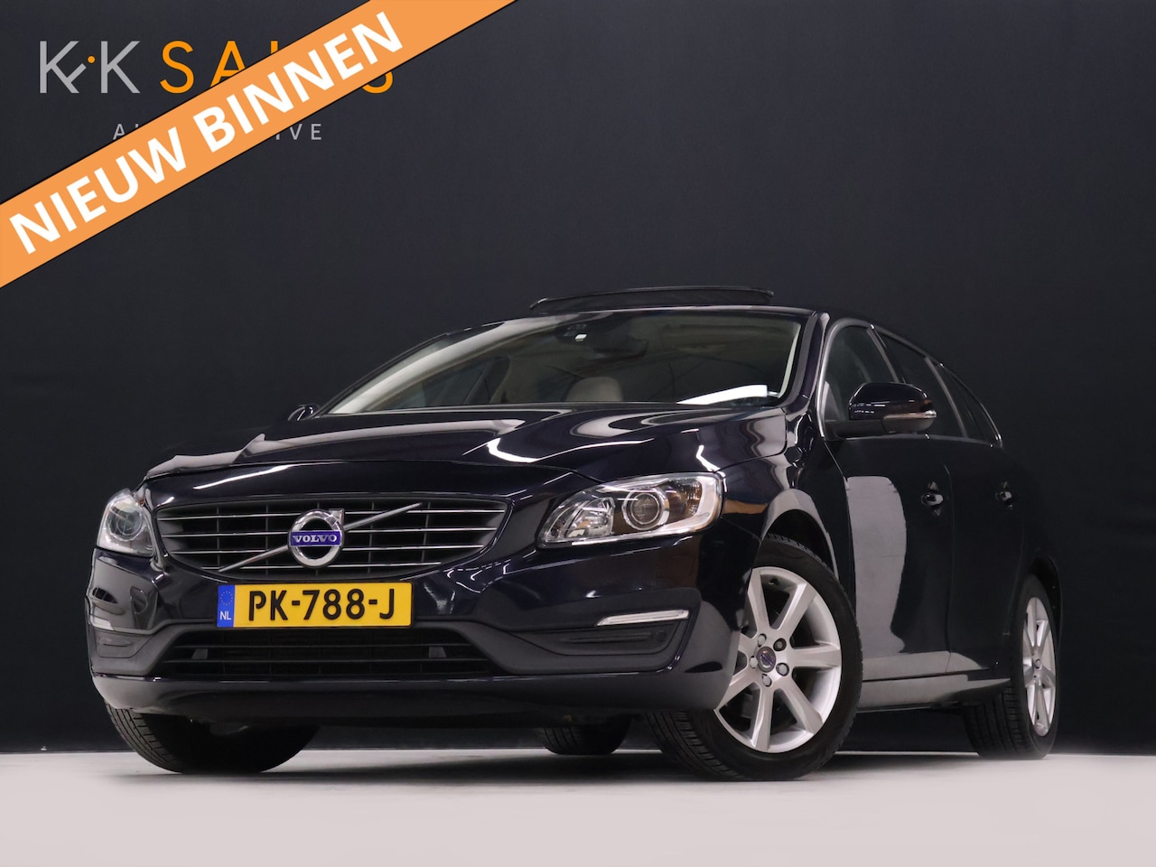 Volvo V60 - 2.0 T4 Polar+ [SCHUIFKANTELDAK, TREKHAAK, CRUISE CONTROL, BLUETOOTH TELEFOON, HARMAN/KARDO - AutoWereld.nl