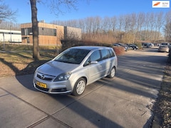 Opel Zafira - 1.8 Essentia