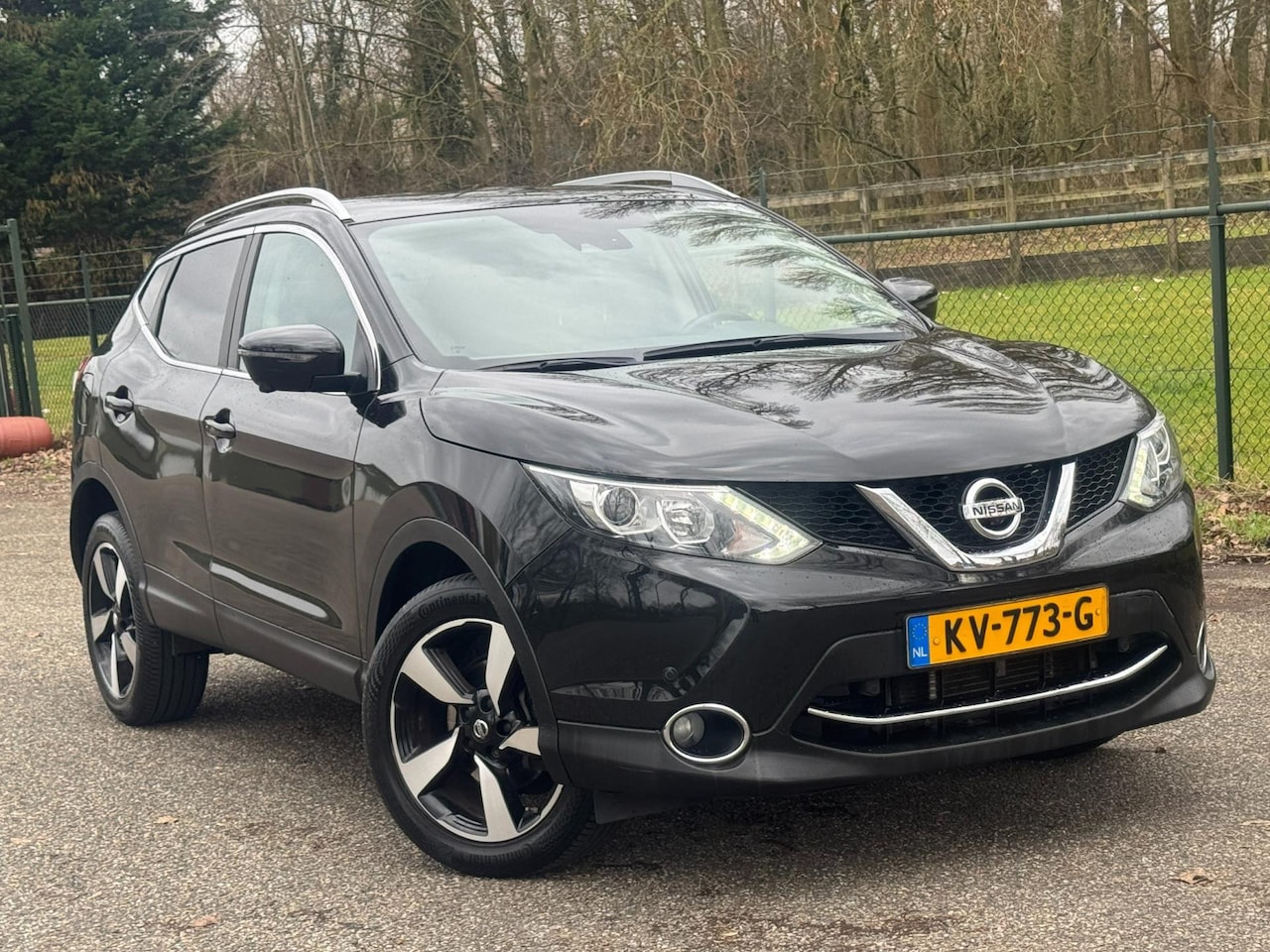 Nissan Qashqai - 1.2 N-Connecta /Automaat/Pano/Navi/Camera - AutoWereld.nl