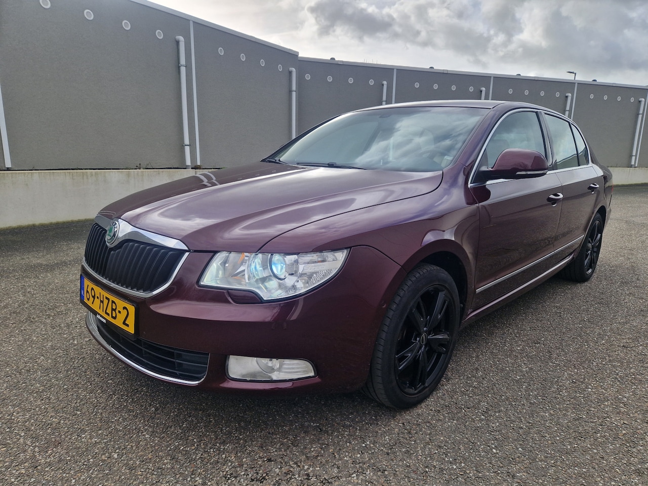 Skoda Superb - 1.8 TSI Elegance 1.8 TSI Elegance - AutoWereld.nl