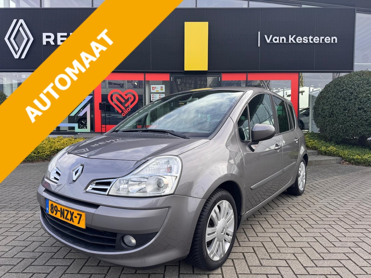 Renault Grand Modus - 1.6 16V Automaat Exeption / Compleet dealer onderhouden / Trekhaak / Ecc / Lmv - AutoWereld.nl