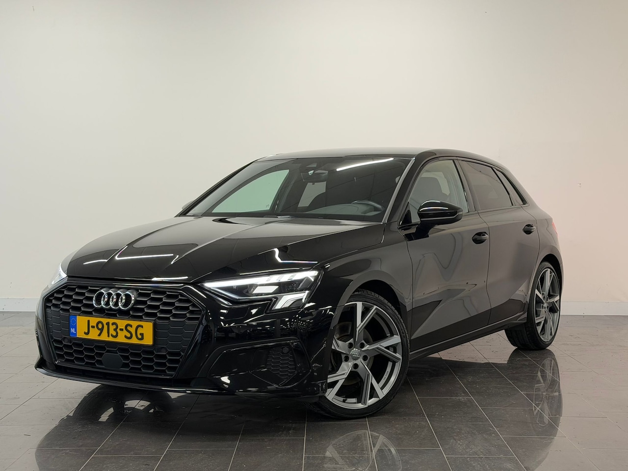 Audi A3 Sportback - 35 TFSI Business edition | Alarmsysteem | Apple Carplay/Android Auto|telefoonintegratie pr - AutoWereld.nl