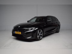 BMW 3-serie Touring - 318i M-Sport Aut Facelift ORG.NED / M-ZETELS / SFEERVERLICHTING / CARPLAY / 19INCH / EL.ST