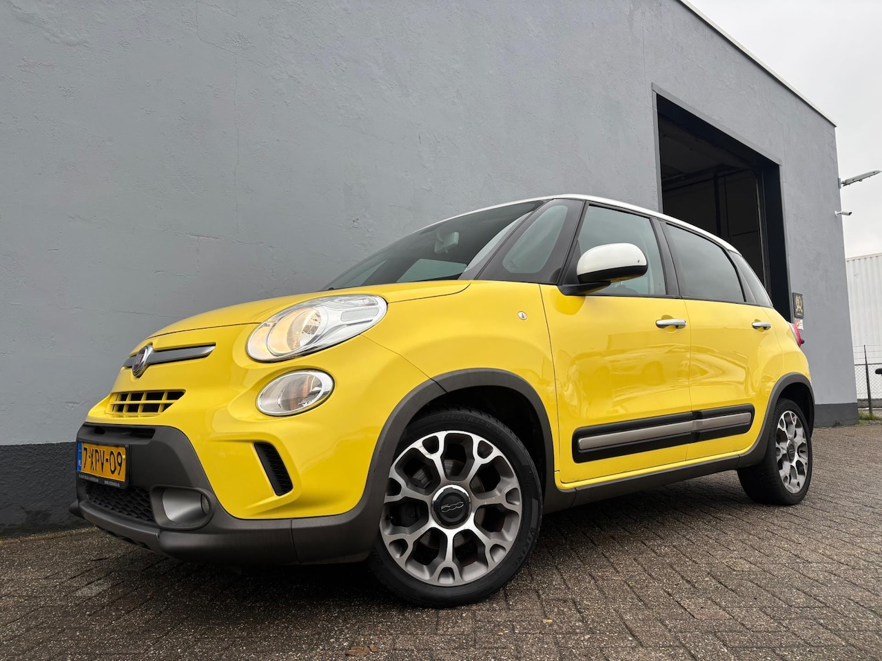 Fiat 500 L - 0.9 TwinAir - Stoel. V.W. - Airco - AutoWereld.nl