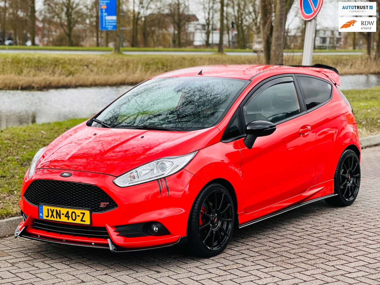 Ford Fiesta - 1.6 ST2 Hot Orange 2015 FULL OPTIONS SPOILER PAKKET SHOWROOMSTAAT - AutoWereld.nl
