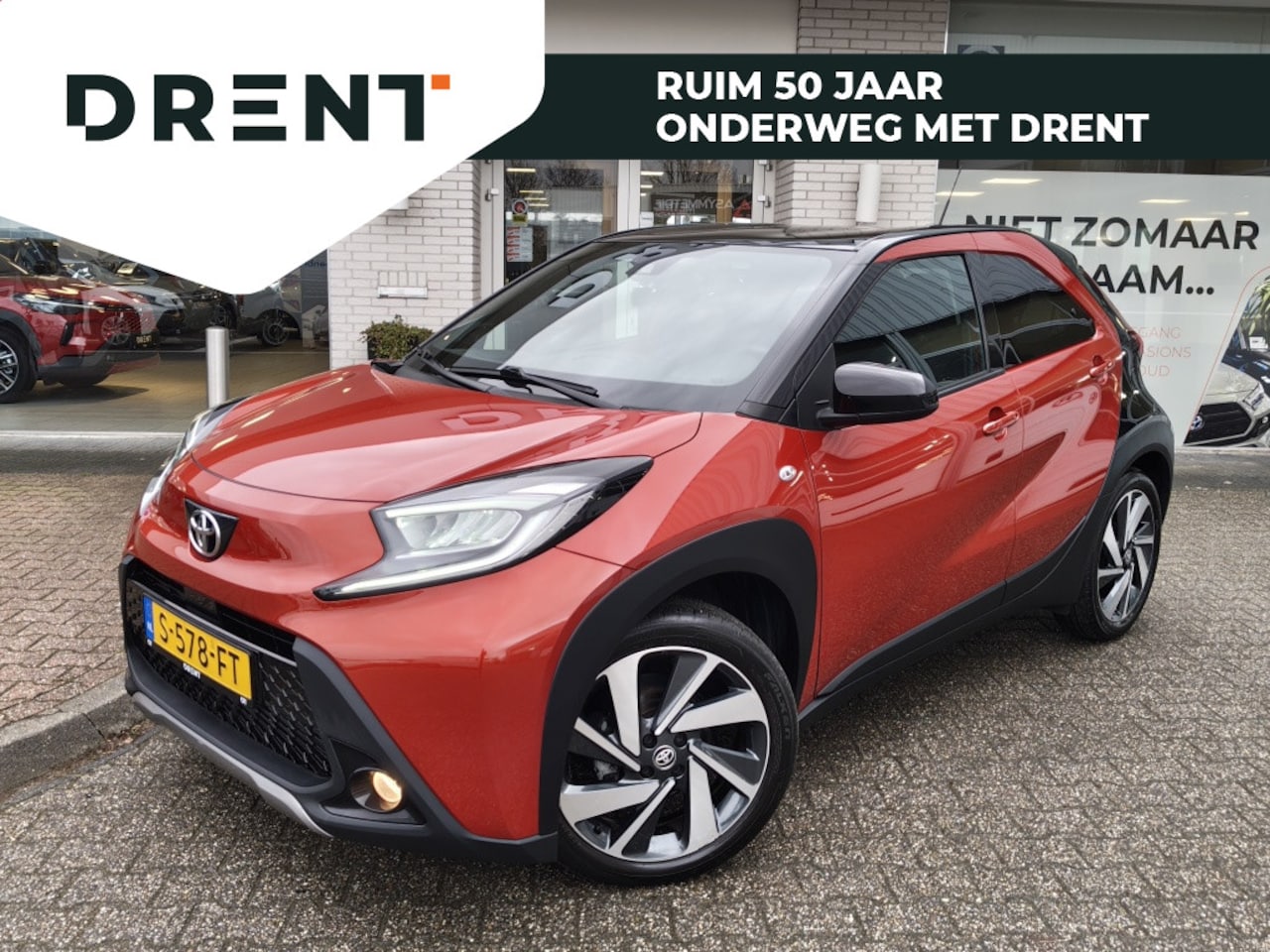 Toyota Aygo X - 1.0 VVT-i S-CVT Envy | JBL | Navi | Android Auto, Apple Carplay - AutoWereld.nl