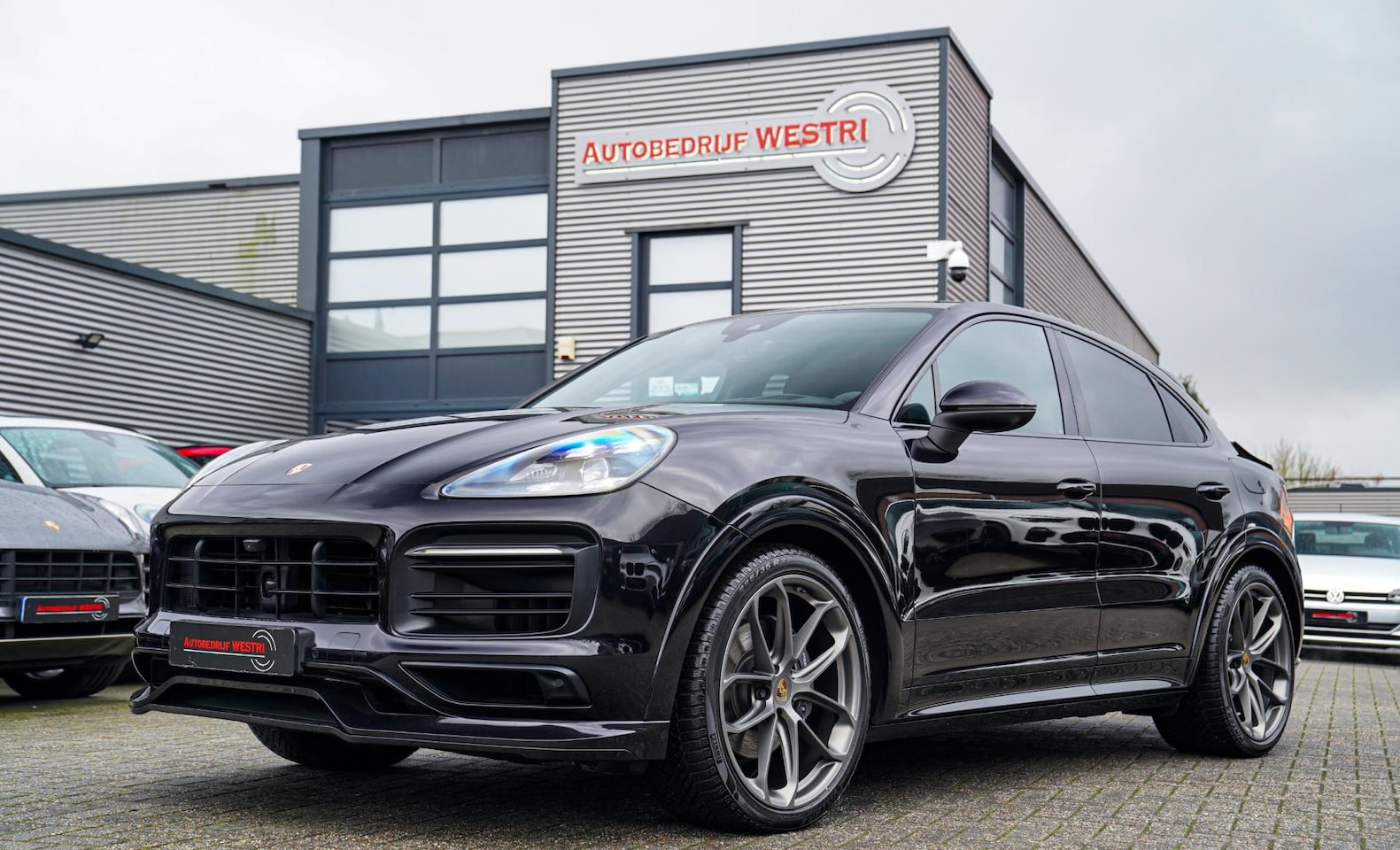 Porsche Cayenne Coupé - 3.0 E-Hybrid | Alcantara | Bose | Carbon | HuD | 360 Camera - AutoWereld.nl