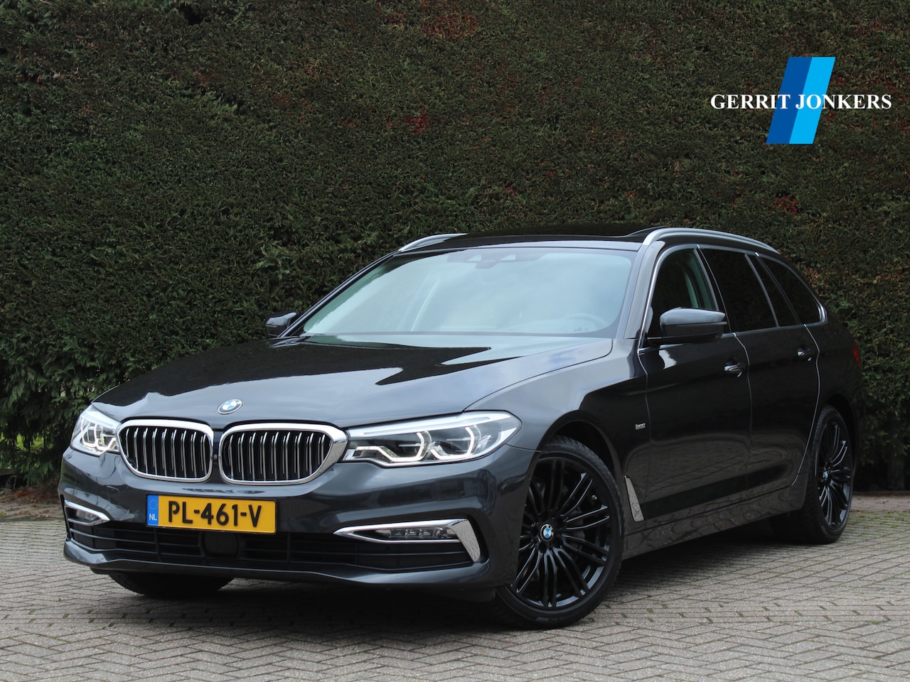 BMW 5-serie Touring - 540i xDrive High Executive | Luxury | Panoramadak - AutoWereld.nl
