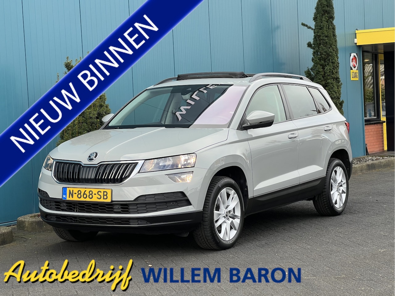 Skoda Karoq - 1.5 TSI DSG AUT. Business Edition PANO | ELEK.TREKH | CARPLAY | STOEL/STUURVERW | ADAPT.CR - AutoWereld.nl