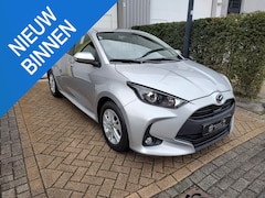 Toyota Yaris - Hybrid 1.5 Mazda 2 Agile Stoel-Stuurverwarming Navi-Carplay Led Camera Lane-Assist