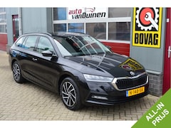 Skoda Octavia Combi - 1.0 e-TSI Business Edition O.a: Trekhaak, PDC, Camera, ACC, Clima, Etc. All-in prijs