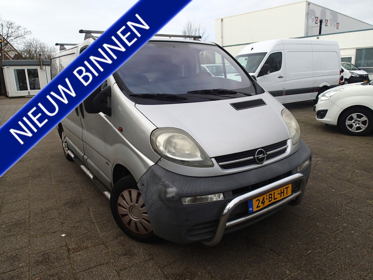 Opel Vivaro - 1.9 DTI L1 H1 1.9 DTI L1H1 - AutoWereld.nl