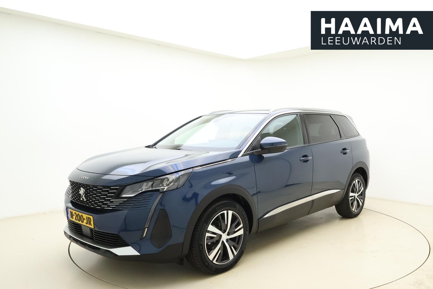 Peugeot 5008 - 1.2 PureTech Allure 130 PK | Handgeschakeld | Trekhaak | Cruise Control | Climate Control - AutoWereld.nl