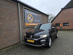 Volkswagen T-Roc - 1.5 TSI Style Business